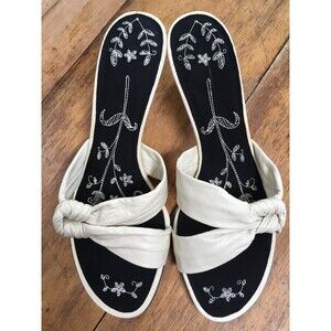 Spiegel Leather Strap Sandals in Cream Cameo & Black - New